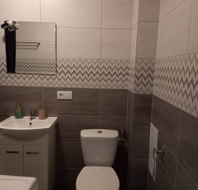 234623_3
