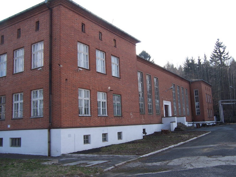 237508_3.jpg
