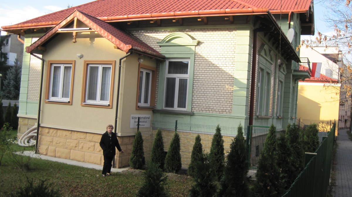 241584_3.jpg