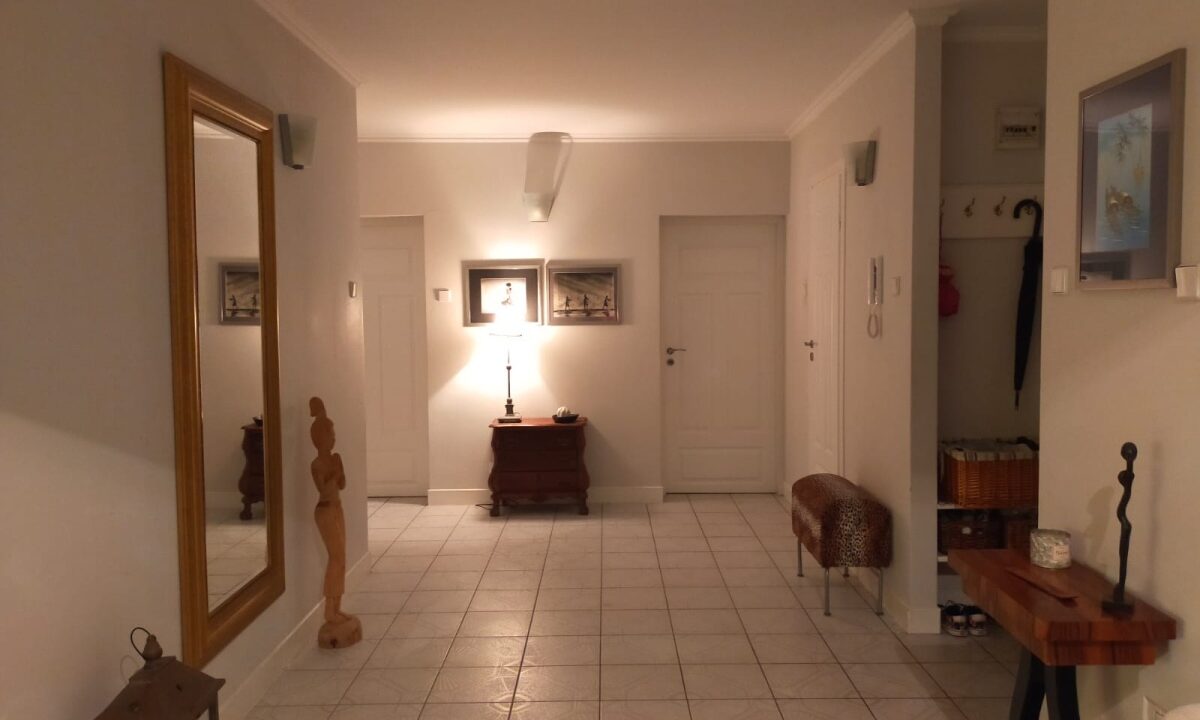 246726_3