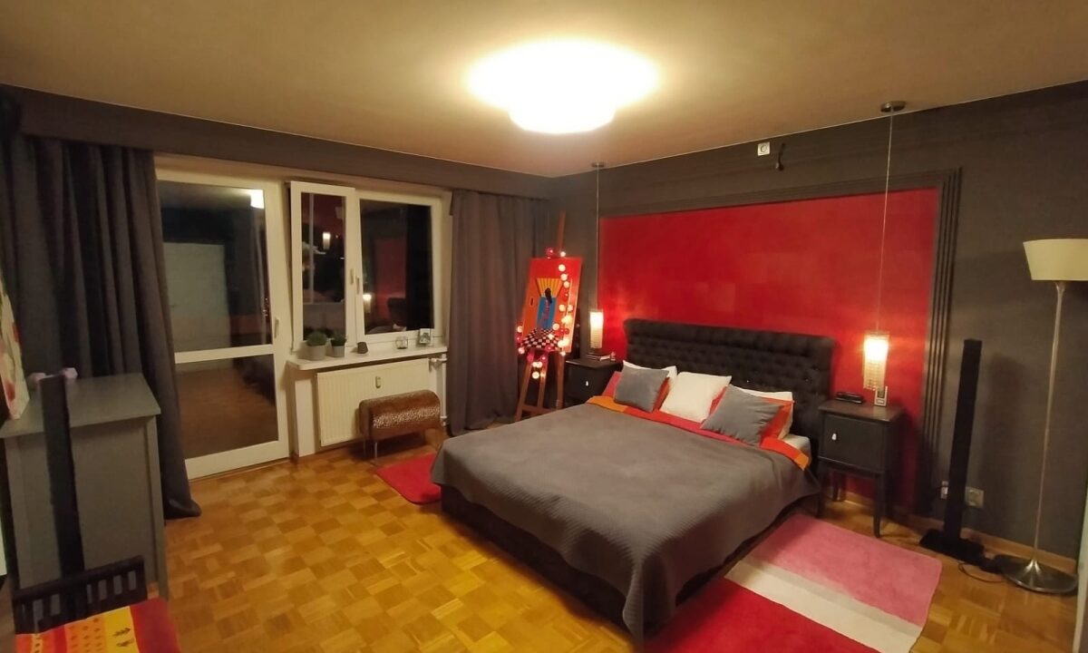 246730_3