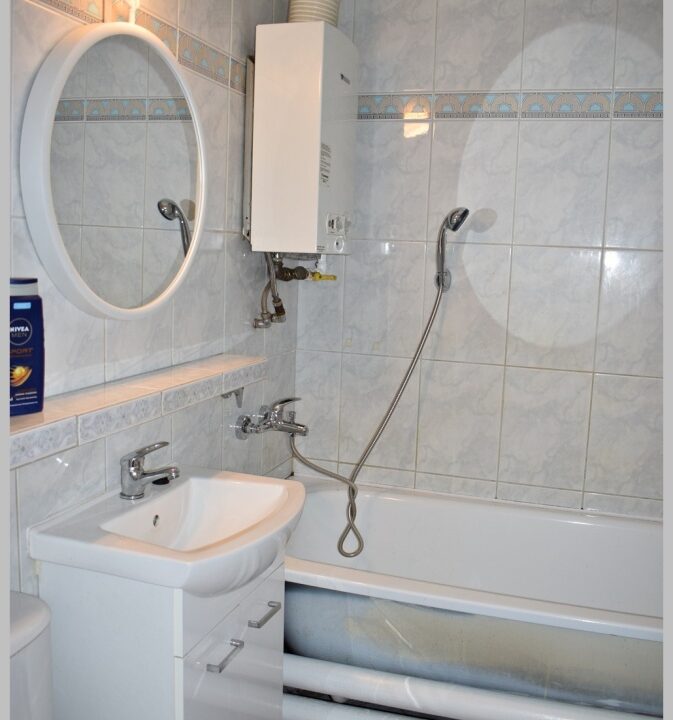 246899_3