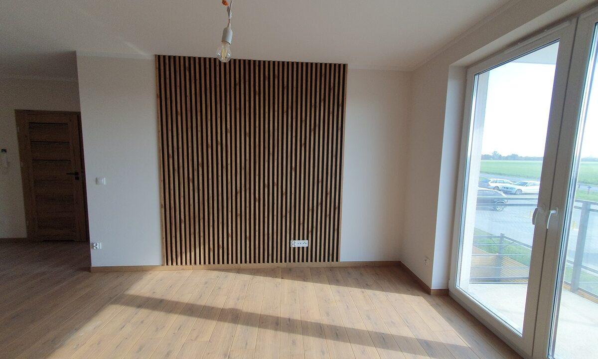 249589_3