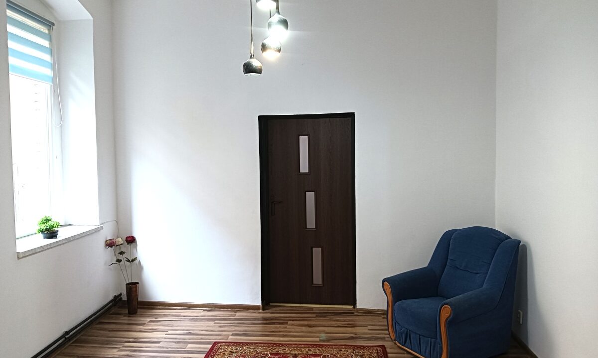 250344_3.jpg
